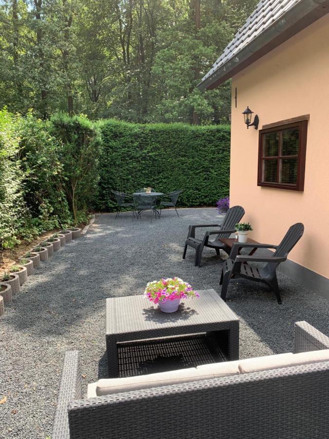 Romantisch Gastenverblijf 'Het Vogelhuisje' Lunteren Exterior photo